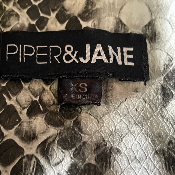 Piper & Jane faux reptile jacket - Picture 6 of 6